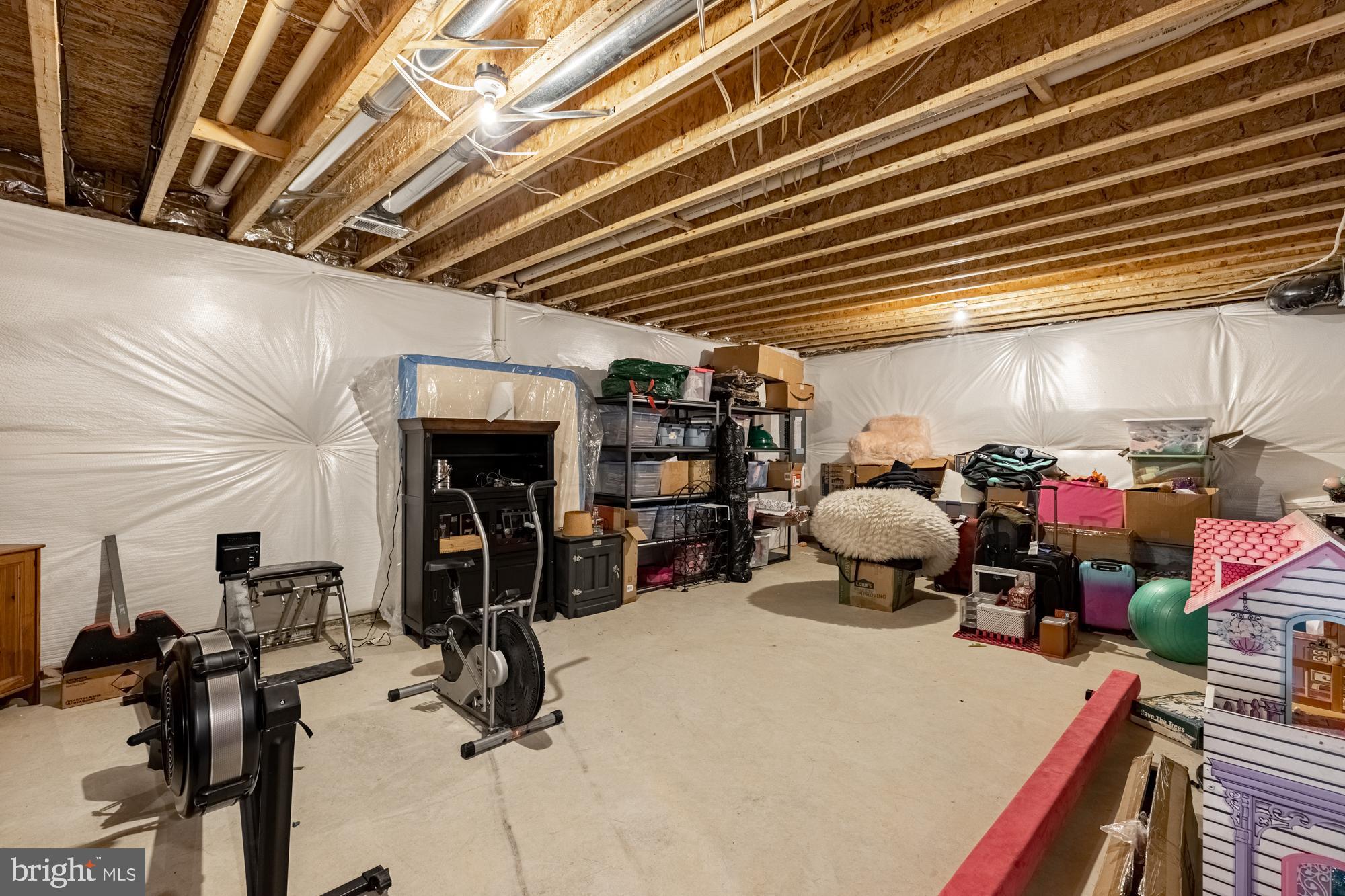 23597 Amesfield Place Aldie, VA 20105 - Photo 56 of 78 Huge storage room