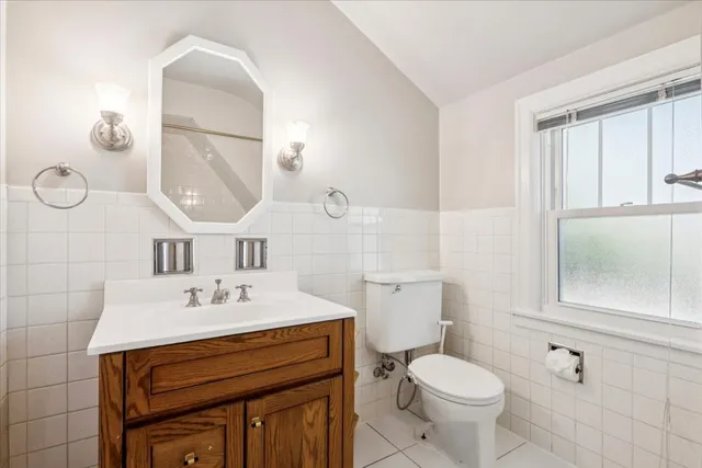 $475,000 | 1927 Warren Street, Evanston, IL 60202