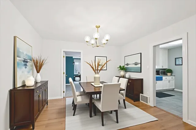 $475,000 | 1927 Warren Street, Evanston, IL 60202