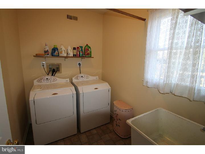 8 Abington Road Mount Laurel, NJ 08054 - Photo 13 of 24 Laundry Room