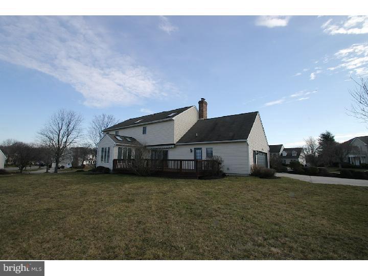 8 Abington Road Mount Laurel, NJ 08054 - Photo 3 of 24 Exterior Back