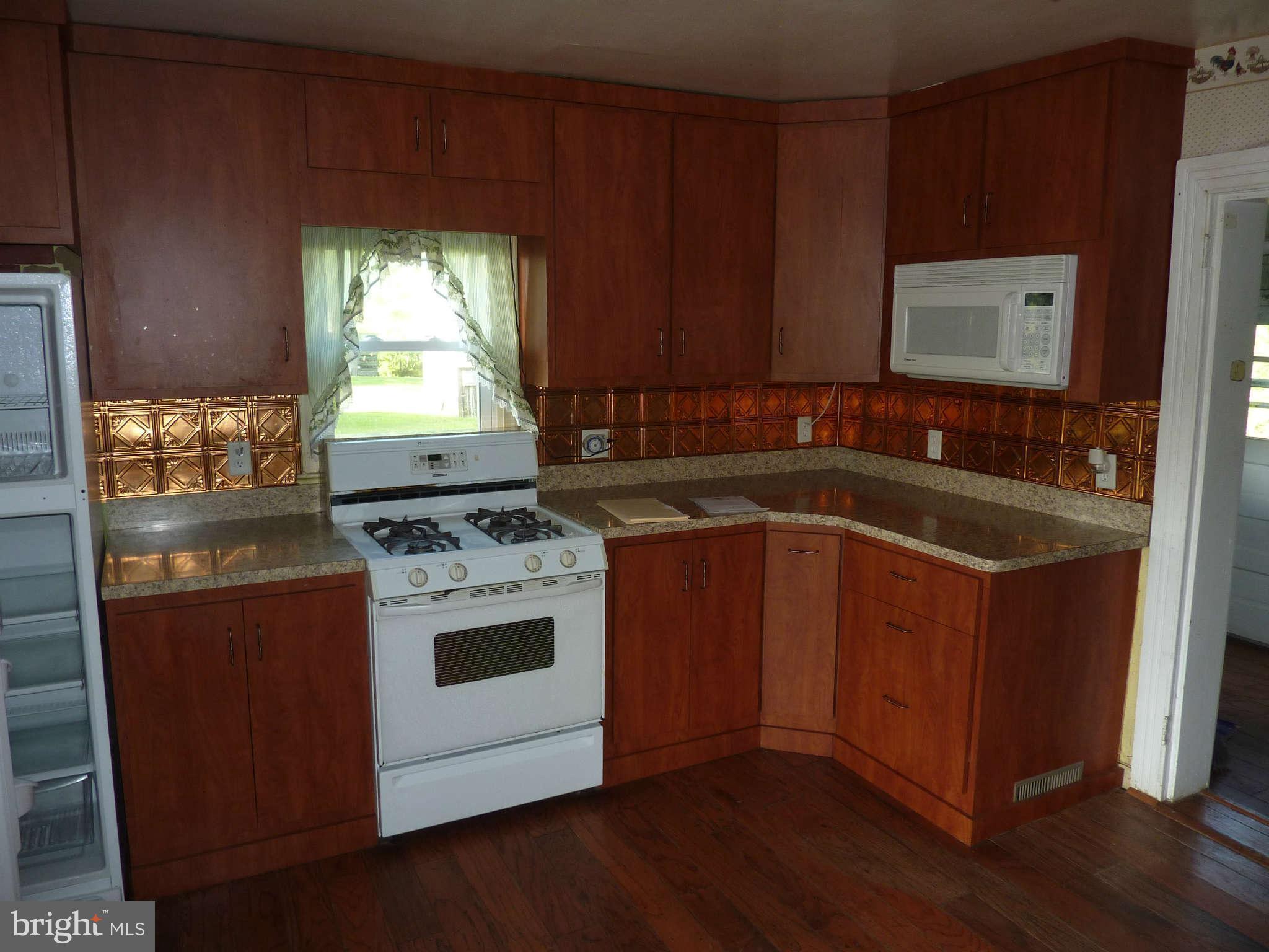 11650 Stines Store Road Charlotte Hall, MD 20622 - Photo 14 of 30 Kitchen