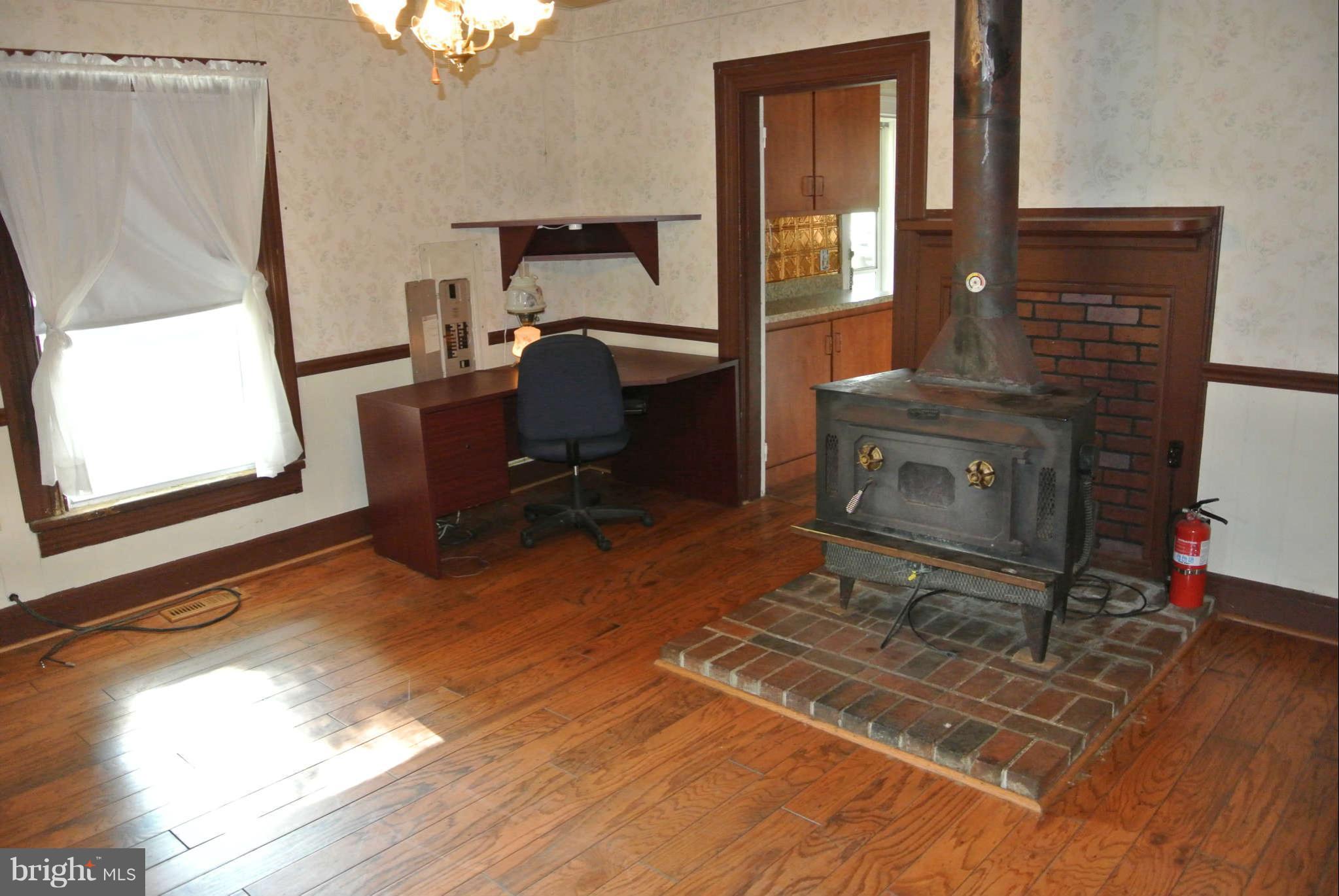 11650 Stines Store Road Charlotte Hall, MD 20622 - Photo 16 of 30 Living Room