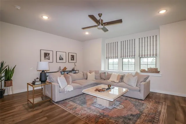 $3,000 | 264 Spring Hill Road, Flower Mound, TX 75028