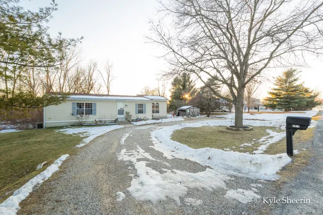$250,000 | 2917 West Lincoln Avenue, Ionia, MI 48846