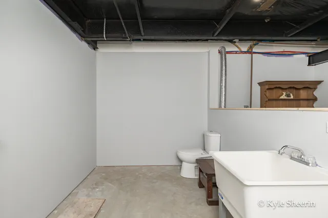 $250,000 | 2917 West Lincoln Avenue, Ionia, MI 48846