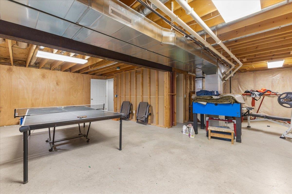 290 Barrett Lane Williston, VT 05495 - Photo 43 of 60