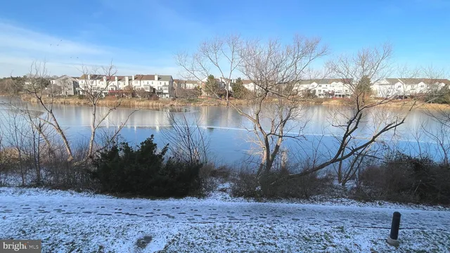 $2,700 | 20588 Cornstalk Terrace, Unit 202, Ashburn, VA 20147