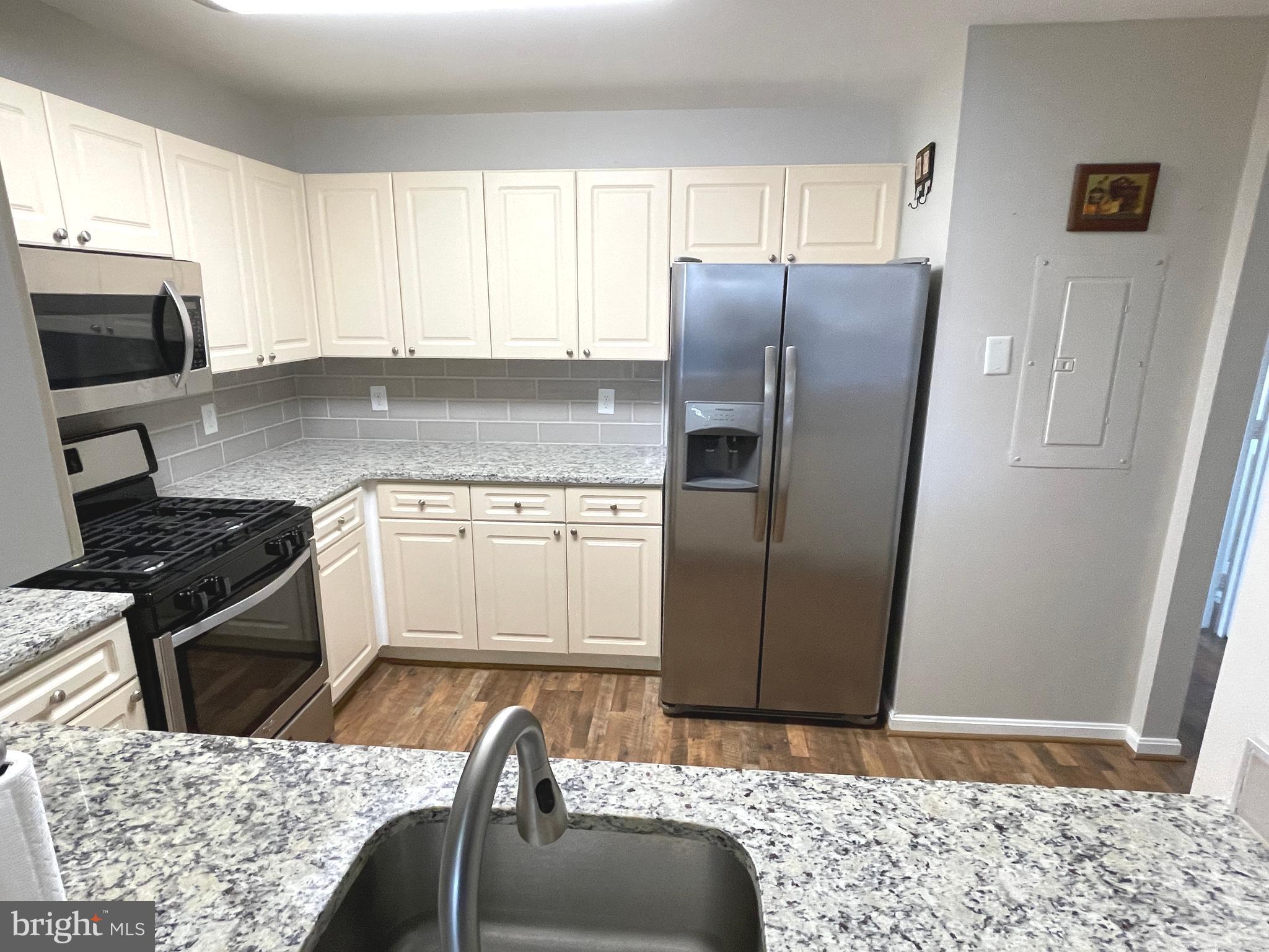 20588 Cornstalk Terrace, Unit 202 Ashburn, VA 20147 - Photo 14 of 30