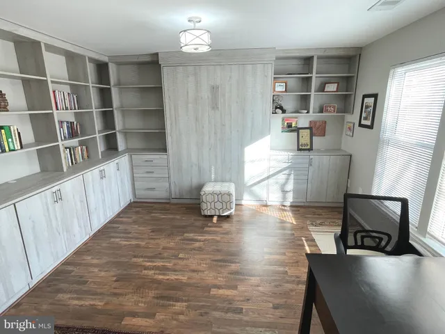 $2,700 | 20588 Cornstalk Terrace, Unit 202, Ashburn, VA 20147