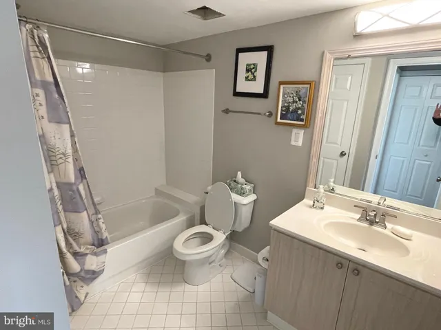 $2,700 | 20588 Cornstalk Terrace, Unit 202, Ashburn, VA 20147