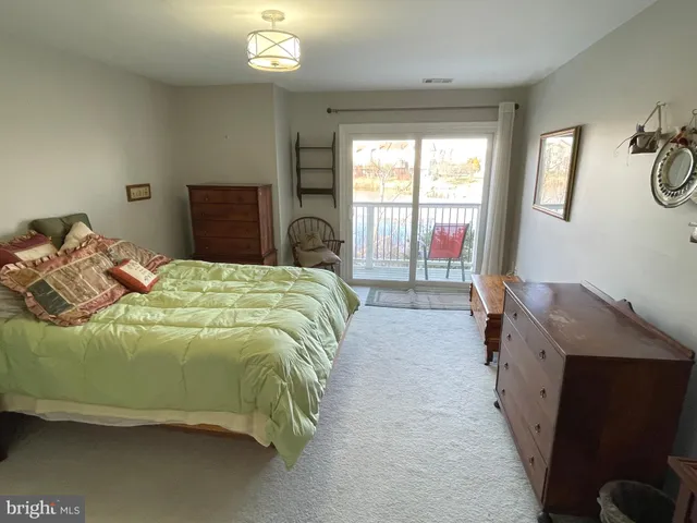 $2,700 | 20588 Cornstalk Terrace, Unit 202, Ashburn, VA 20147