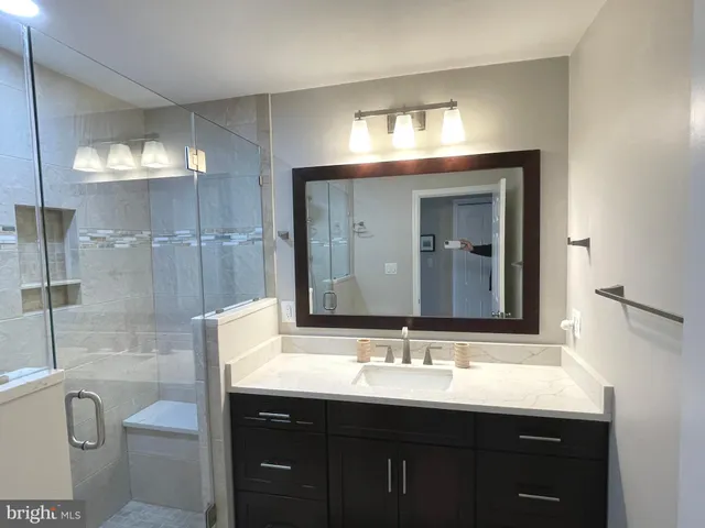 $2,700 | 20588 Cornstalk Terrace, Unit 202, Ashburn, VA 20147