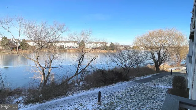 $2,700 | 20588 Cornstalk Terrace, Unit 202, Ashburn, VA 20147