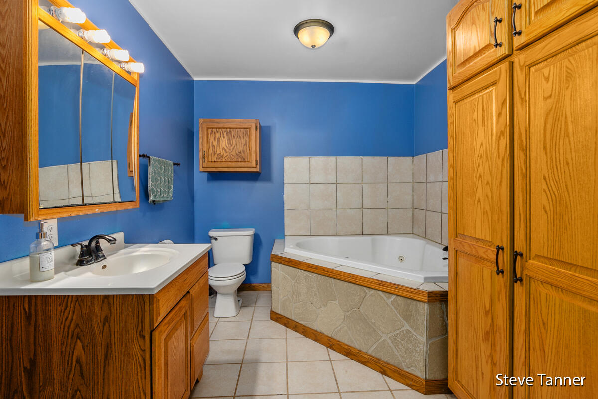 4330 Cedar Lake Road Northeast Edmore, MI 48829 - Photo 20 of 42 IMG_1019