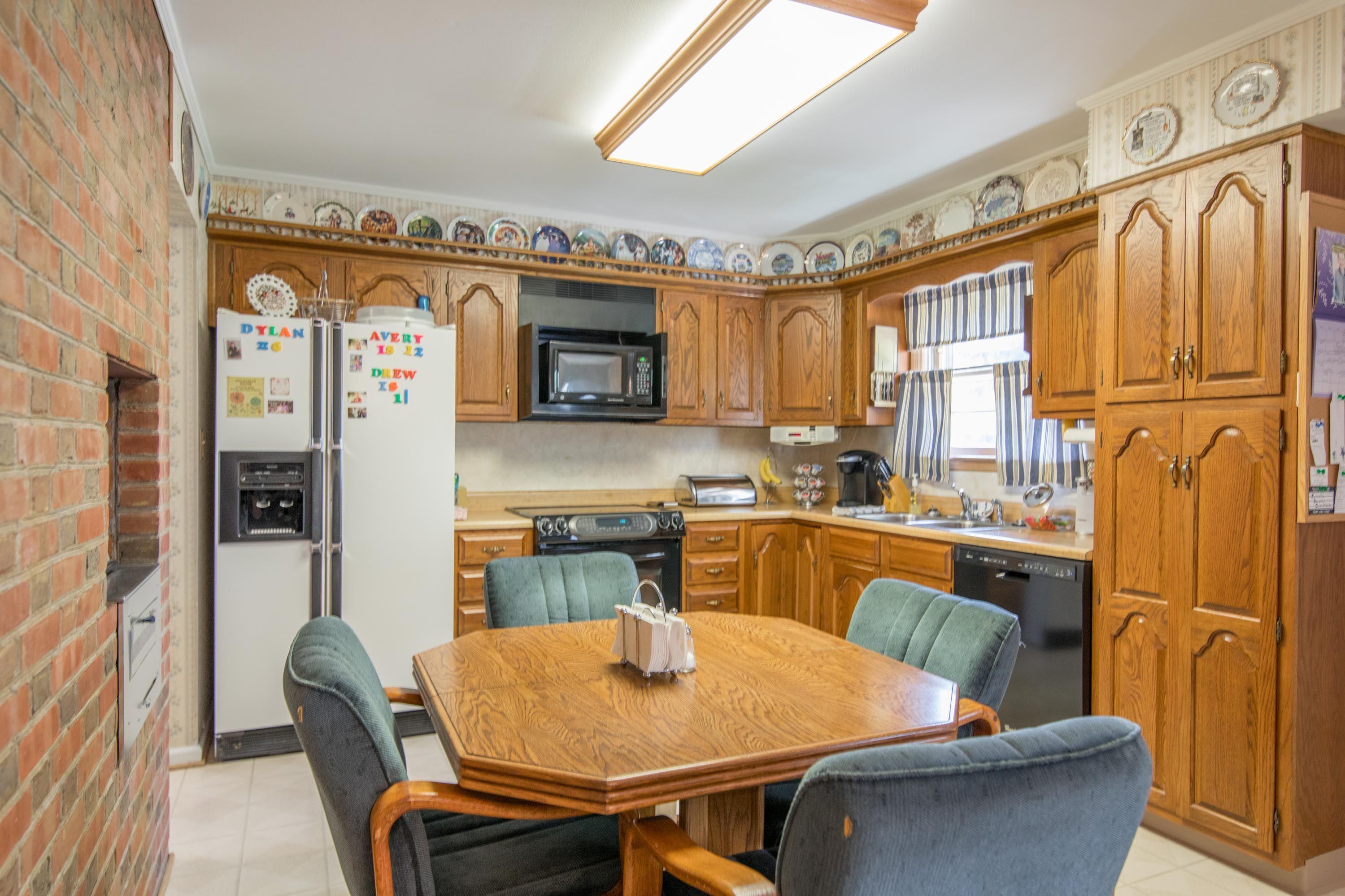 4125 Winfield Road Columbus, OH 43220 - Photo 8 of 42 Gallery Image 8