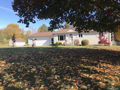 2702 Fish Lake Road Lapeer, MI 48446 - Photo 3 of 26