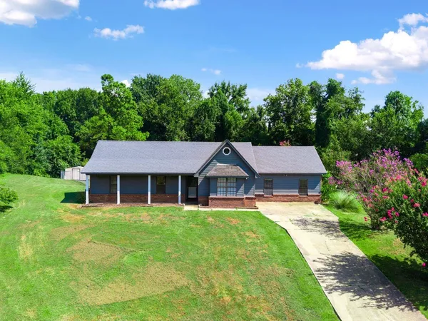 $335,000 | 434 West Drive, Munford, TN 38058