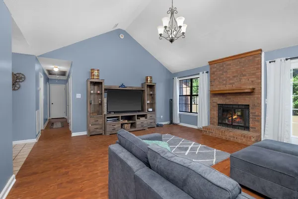 $335,000 | 434 West Drive, Munford, TN 38058