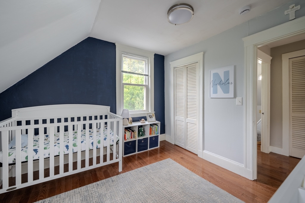 35 Lindenwood Road Stoneham, MA 02180 - Photo 23 of 37