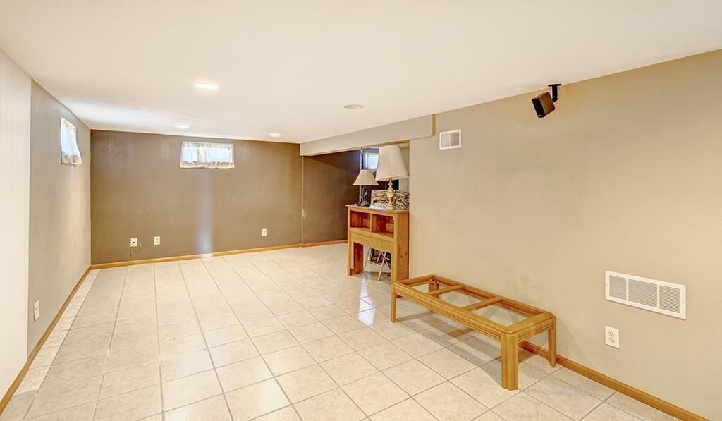 8521 Vicki Road Rockford, IL 61108 - Photo 13 of 21 Gallery Image 13