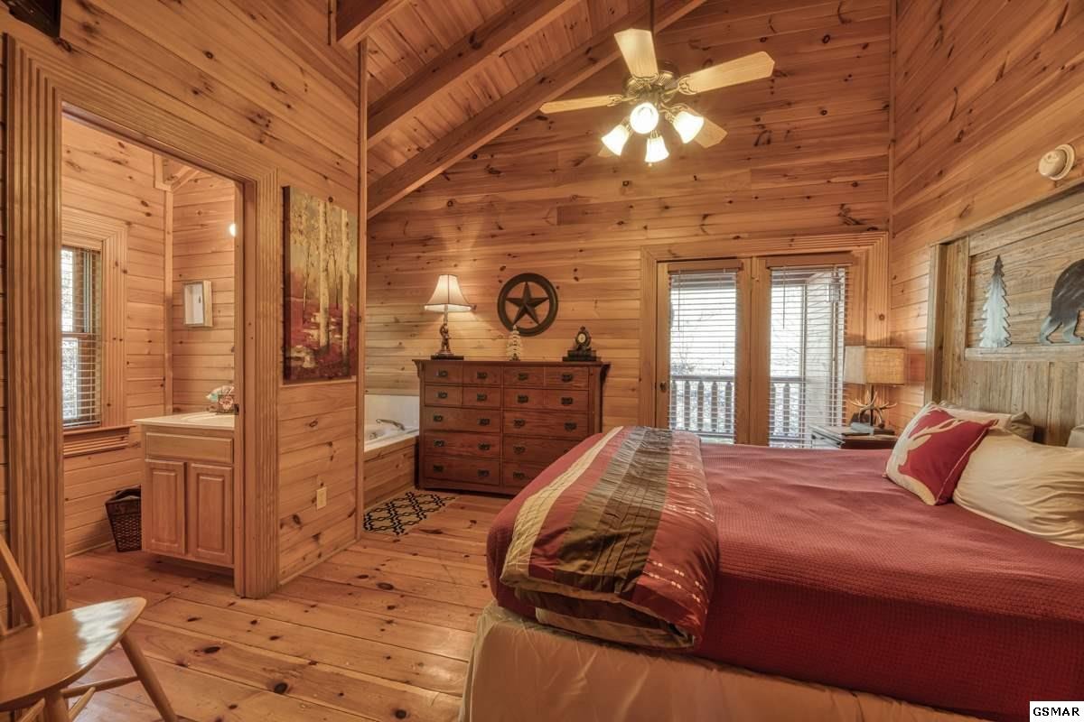 3126 Smoky Ridge Way, Unit BULL Sevierville, TN 37862 - Photo 6 of 14 Gallery Image 6