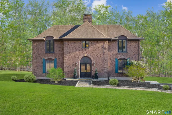 $1,195,000 | 75 Lilac Lane, Easton, CT 06612