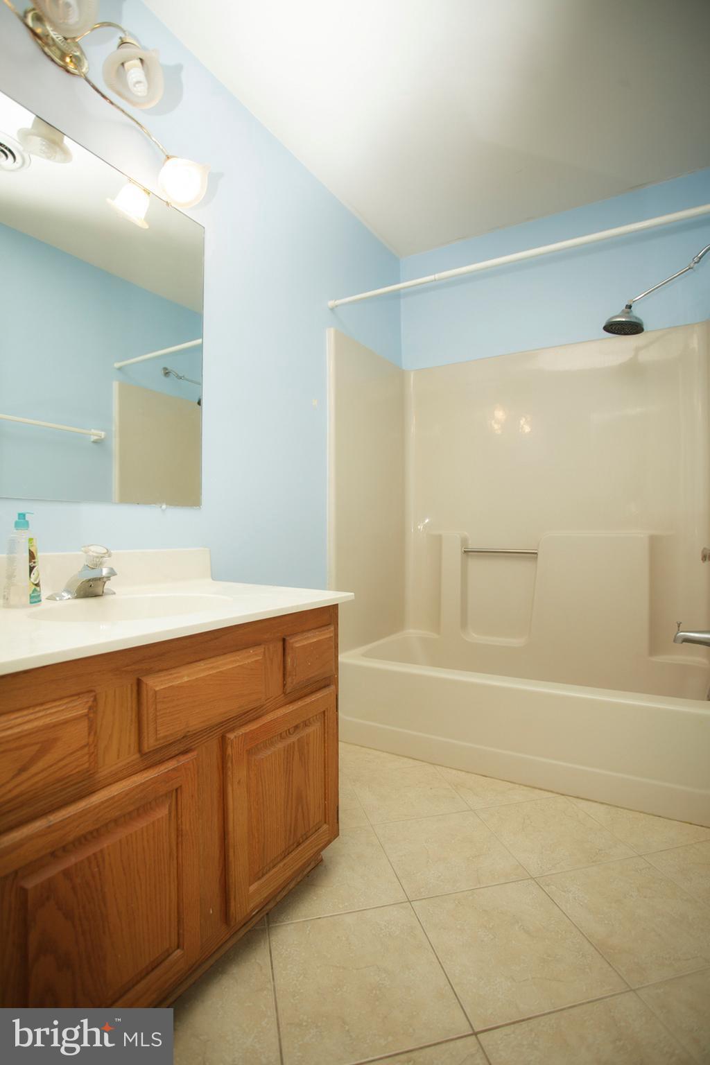 2179 Sebastian Road Fredericksburg, VA 22405 - Photo 13 of 15 Bath