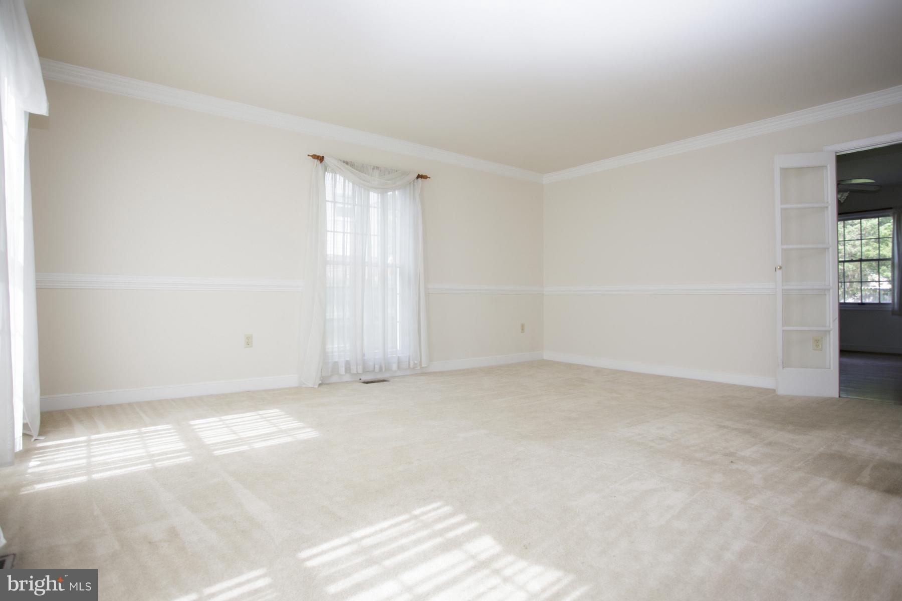 2179 Sebastian Road Fredericksburg, VA 22405 - Photo 6 of 15 Living Room