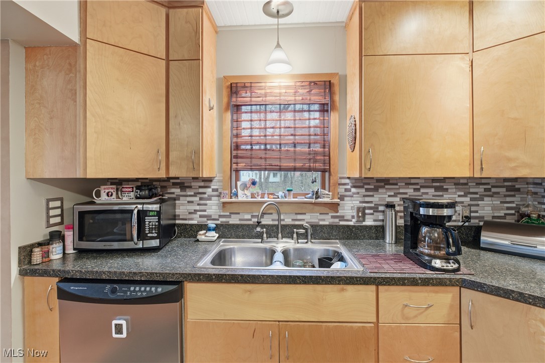 35939 Chestnut Ridge Road North Ridgeville, OH 44039 - Photo 10 of 50 Gallery Image 10
