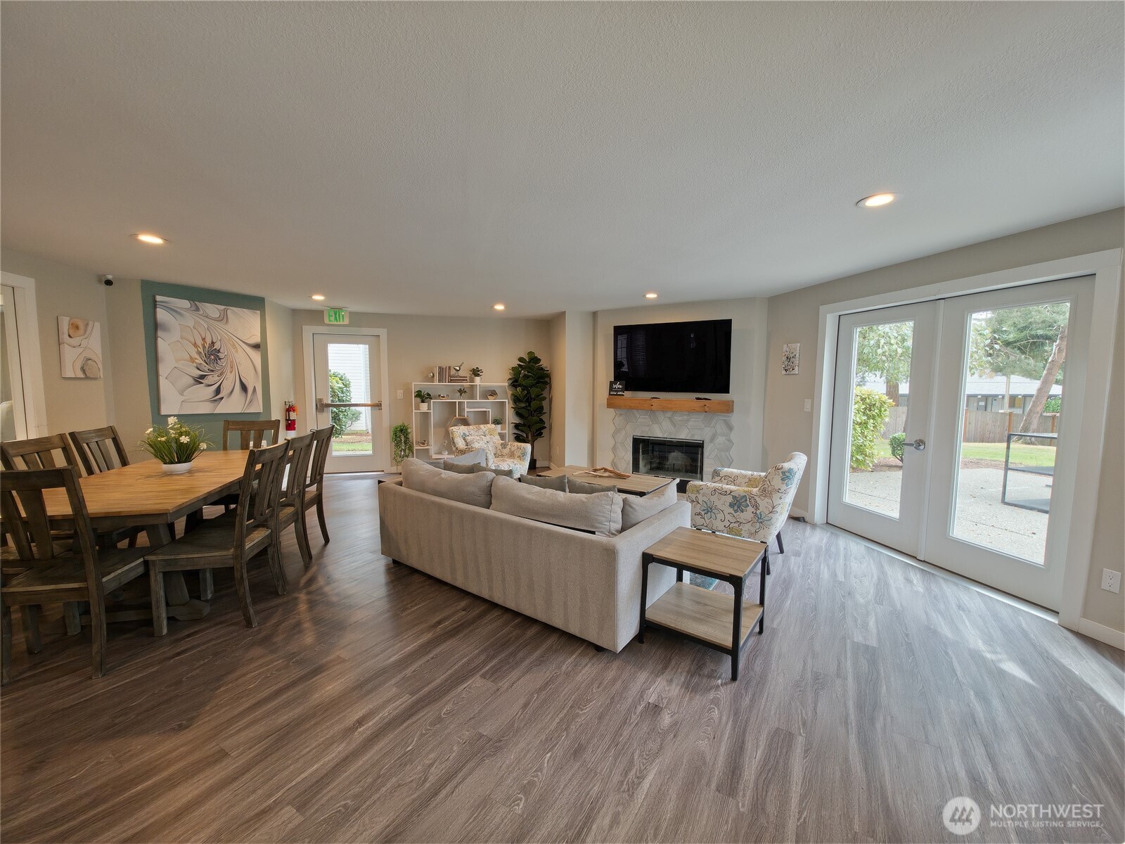 11002 Southeast Petrovitsky Road, Unit D302 Renton, WA 98055 - Photo 32 of 40 Gallery Image 32