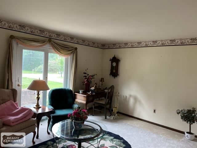 15761 17 Mile Road Clinton Township, MI 48038 - Photo 5 of 19
