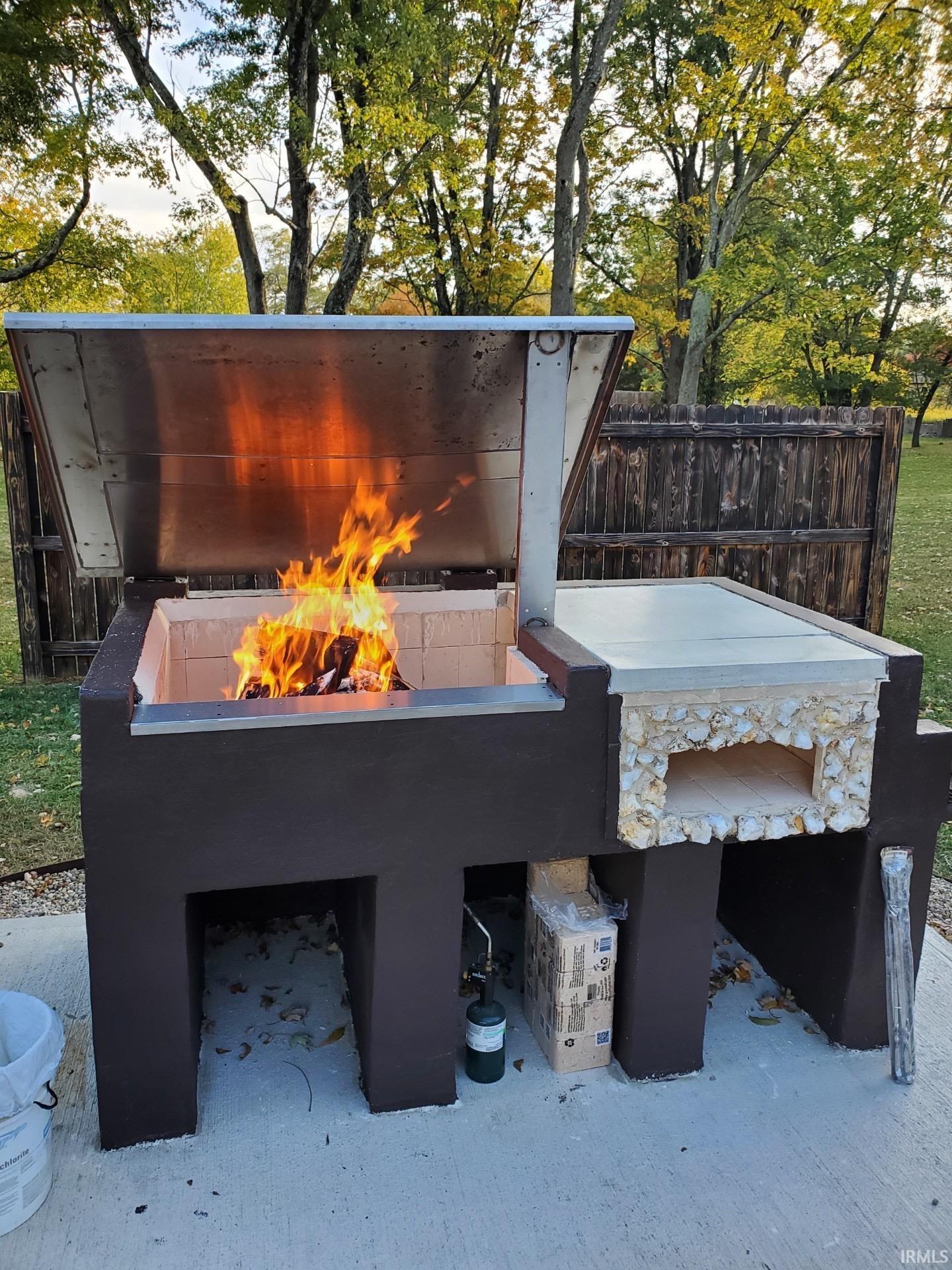 1370 South Smith Road Bloomington, IN 47401 - Photo 30 of 32