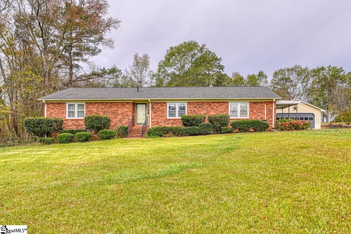 579 Old Georgia Road Moore, SC 29369 - Photo 1 of 50 Gallery Image 1