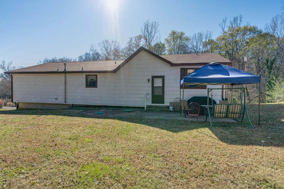 1507 Coffelt Road Hixson, TN 37343 - Photo 23 of 23 1507 Coffelt Rd-27