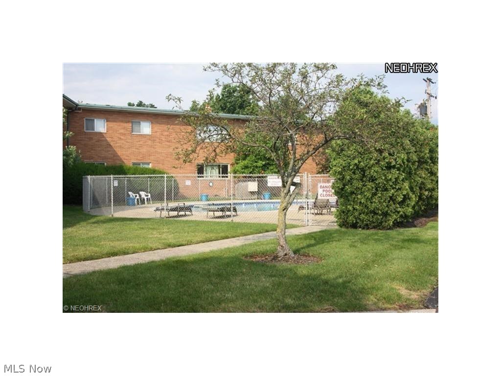 1736 Wagar Road, Unit 202A Rocky River, OH 44116 - Photo 24 of 24