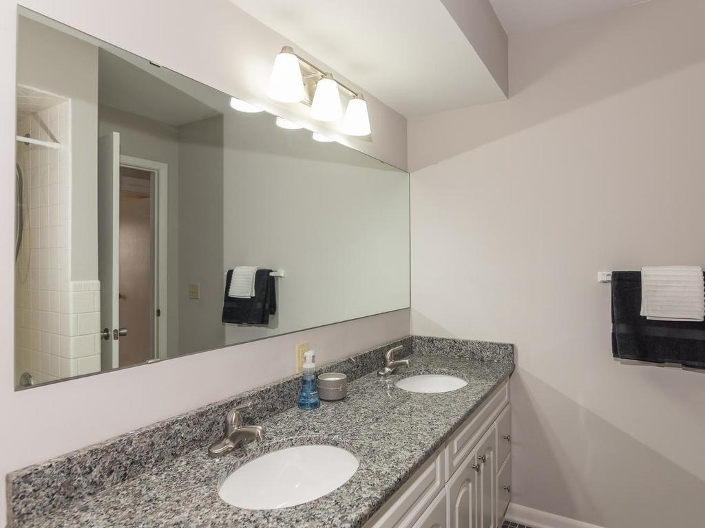 7152 Johnson Road Indianapolis, IN 46250 - Photo 21 of 22 Gallery Image 21