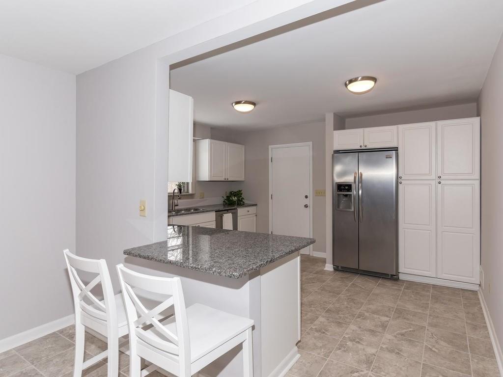 7152 Johnson Road Indianapolis, IN 46250 - Photo 7 of 22 Gallery Image 7
