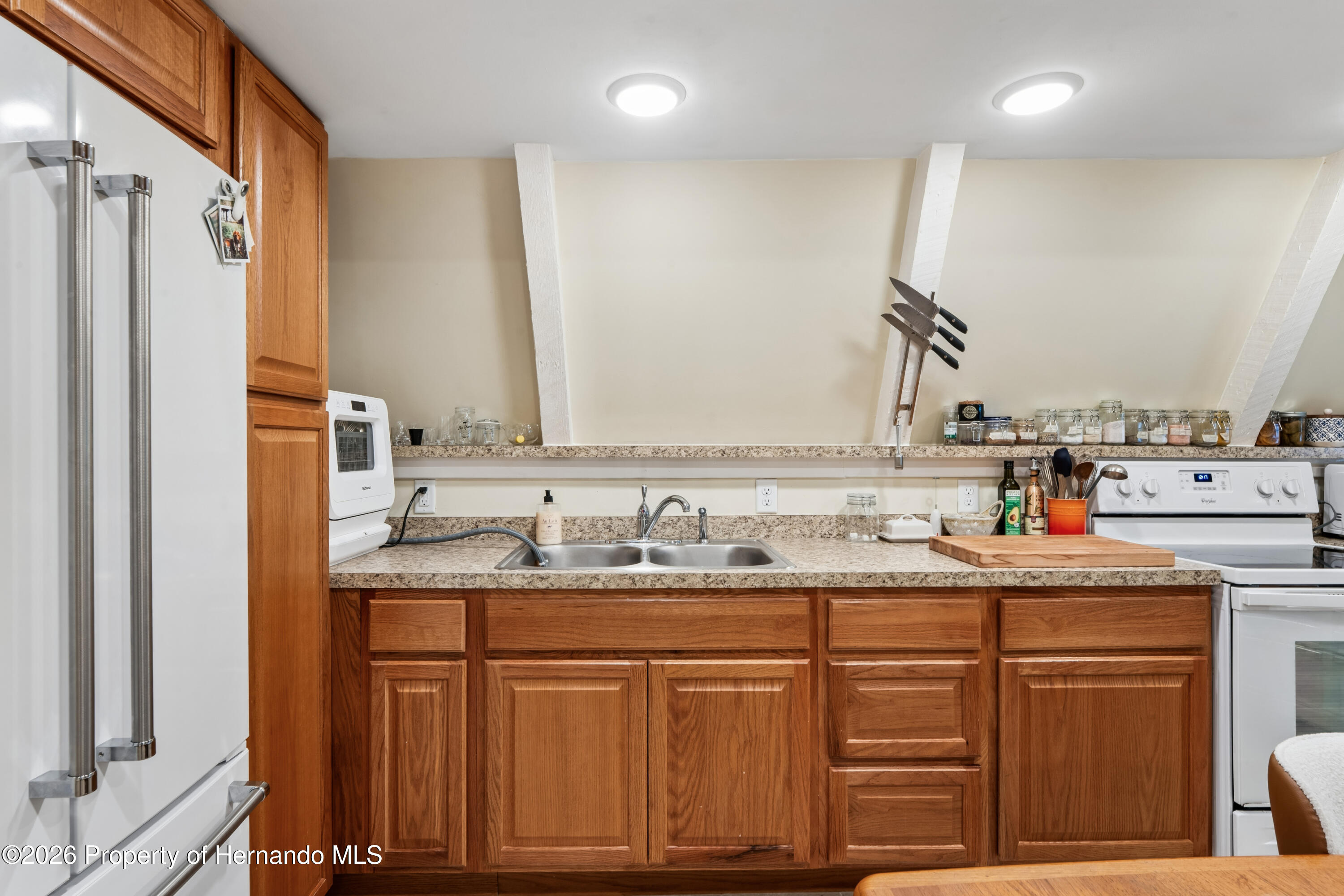 9366 County Road 649 Bushnell, FL 33513 - Photo 9 of 56