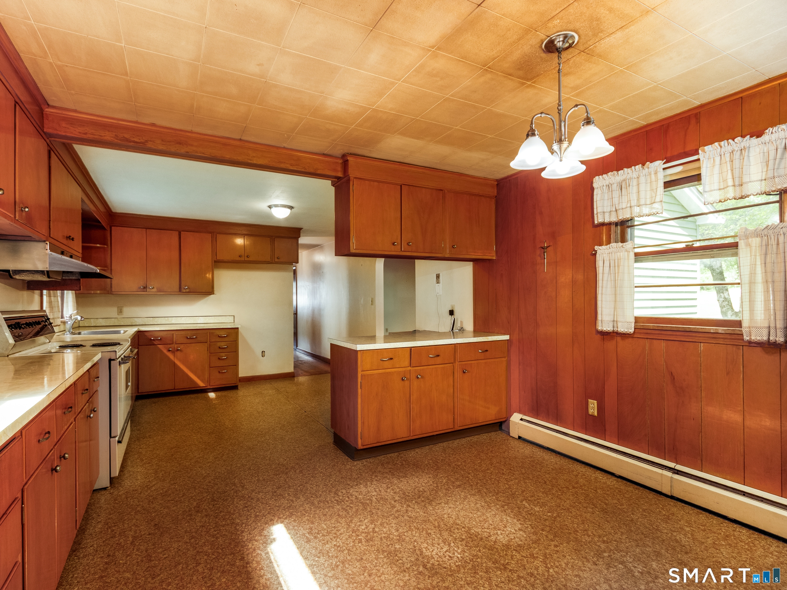 1175 South Curtis Street Wallingford, CT 06492 - Photo 10 of 40
