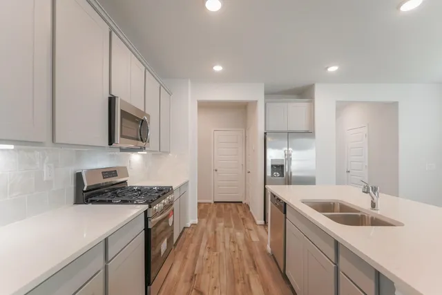 $2,300 | 8498 Sweet Cherry Lane, Magnolia, TX 77354