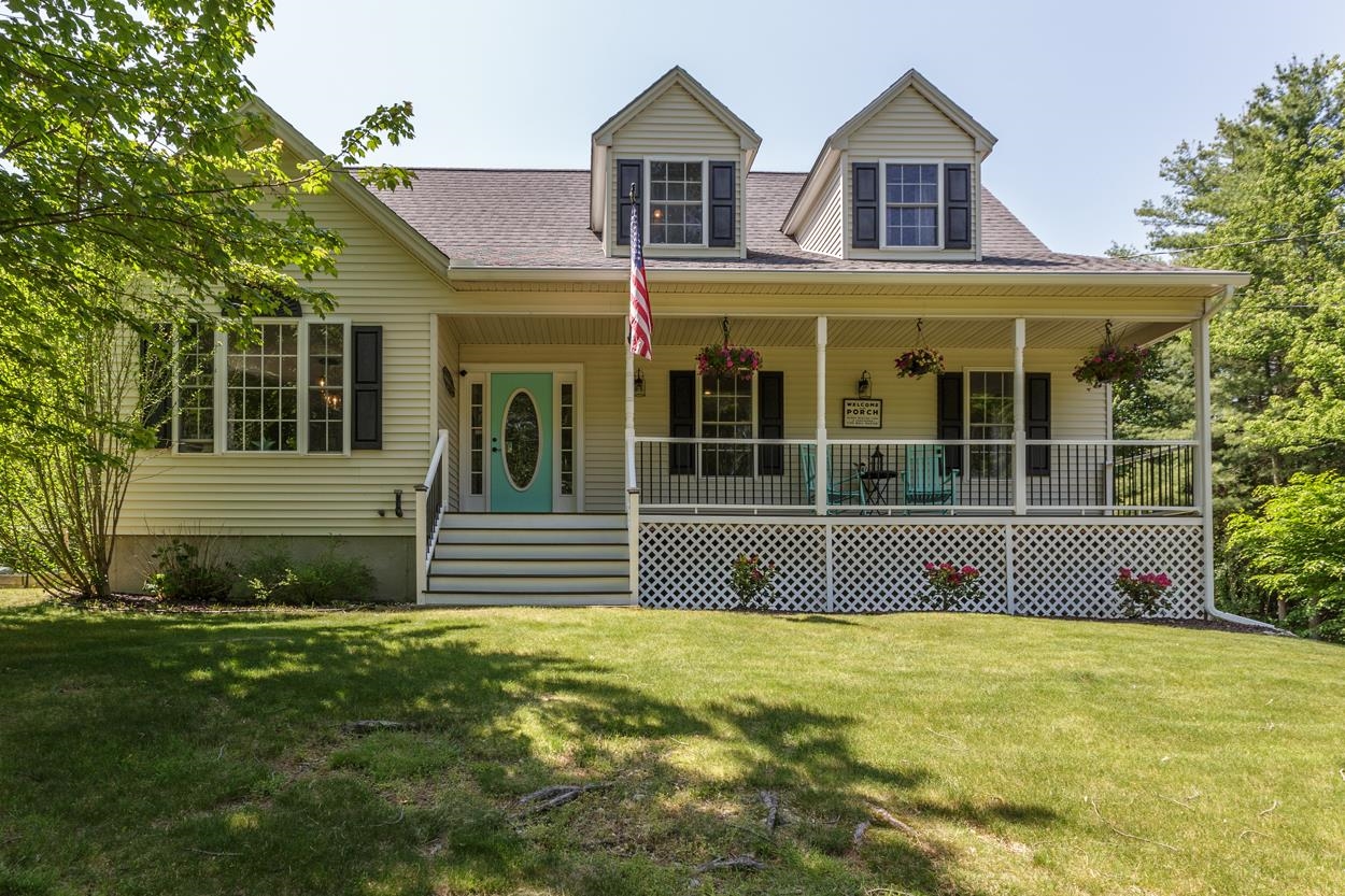 9 Nicholas Road Deerfield, NH 03037 - Photo 1 of 40