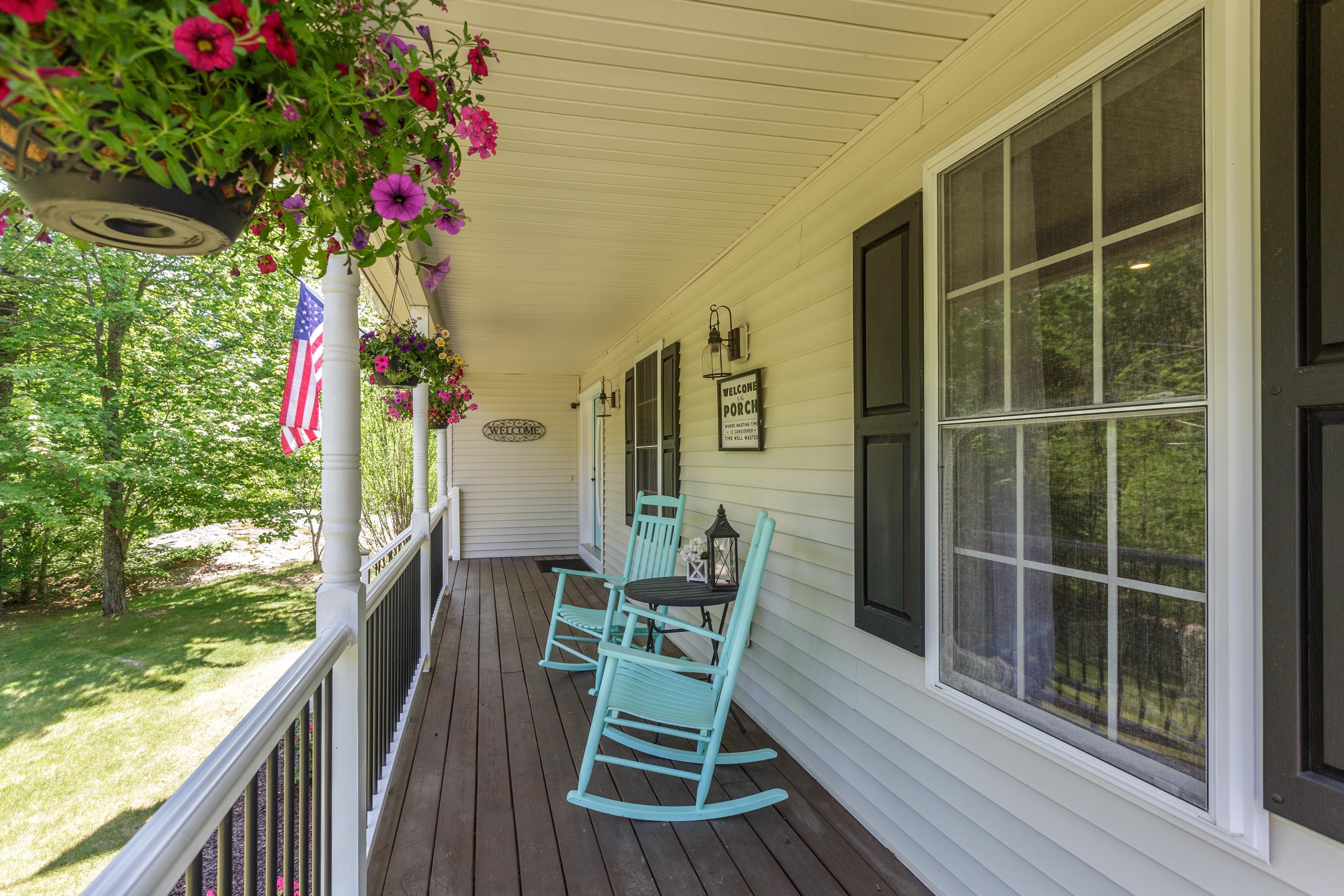 9 Nicholas Road Deerfield, NH 03037 - Photo 13 of 40