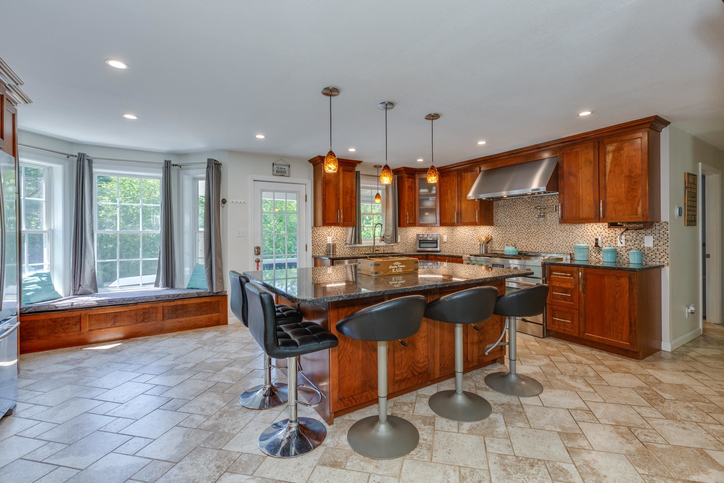 9 Nicholas Road Deerfield, NH 03037 - Photo 24 of 40