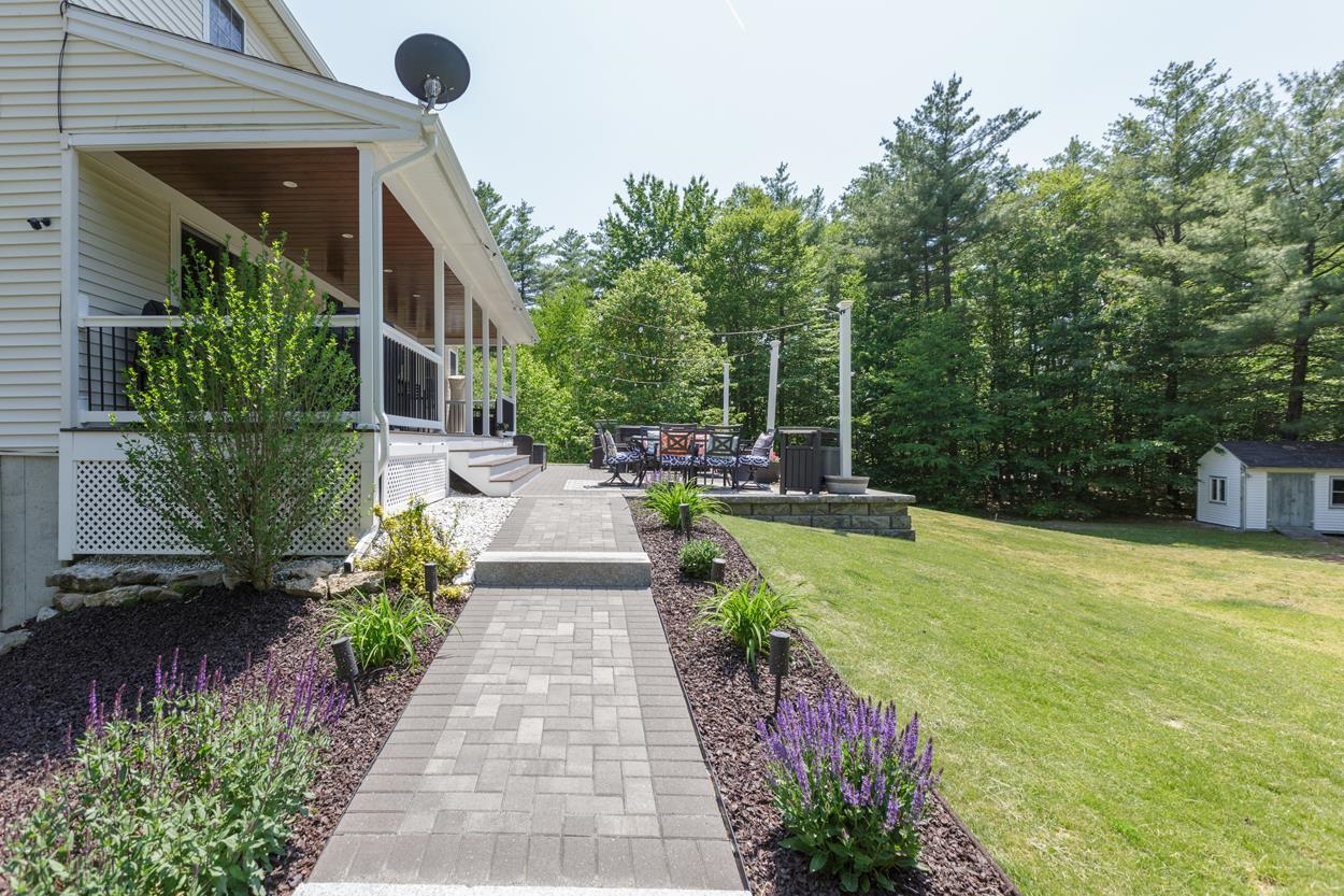 9 Nicholas Road Deerfield, NH 03037 - Photo 28 of 40