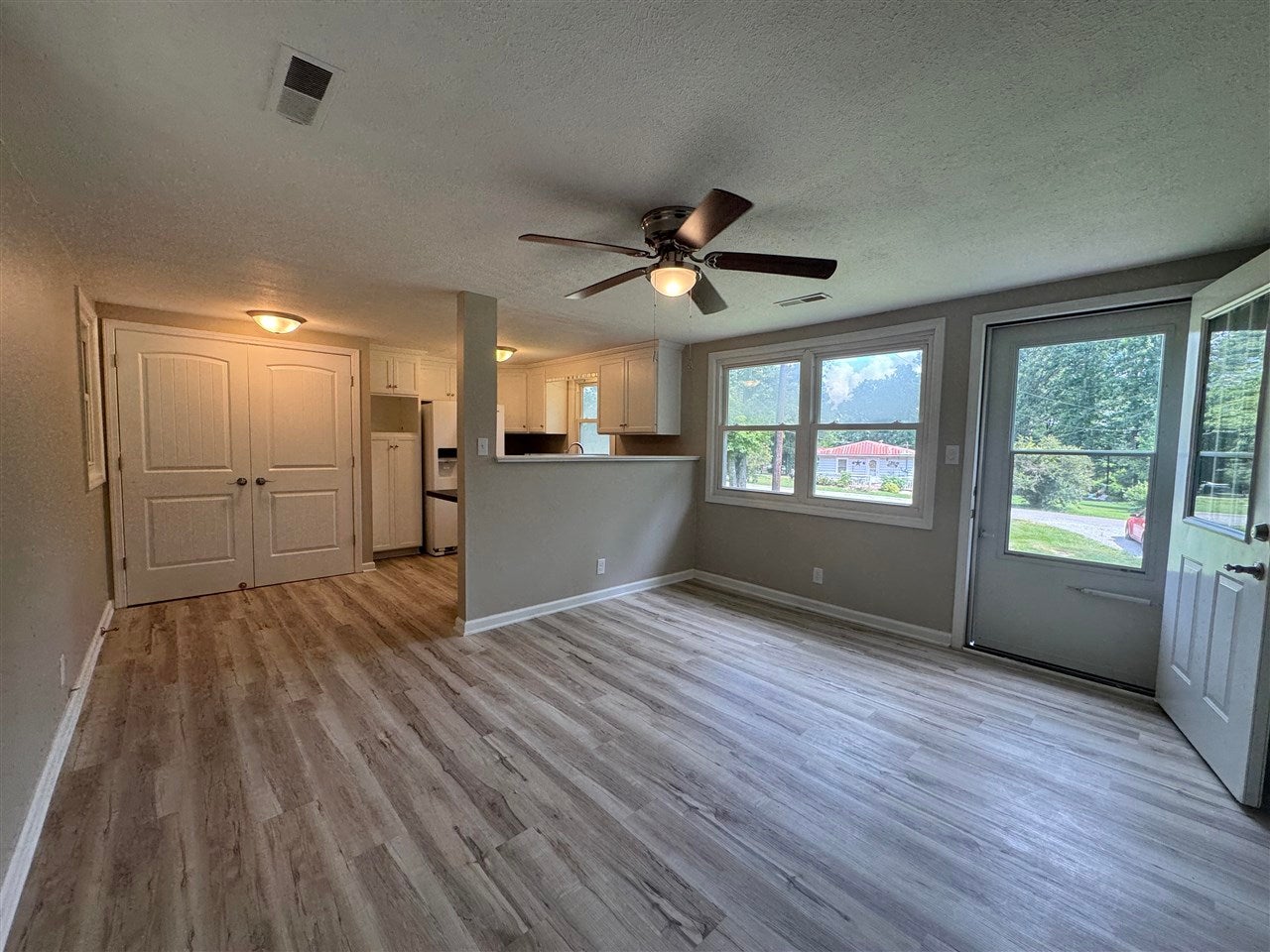 230 D D Morgan Road Russellville, KY 42276 - Photo 18 of 25 Gallery Image 18
