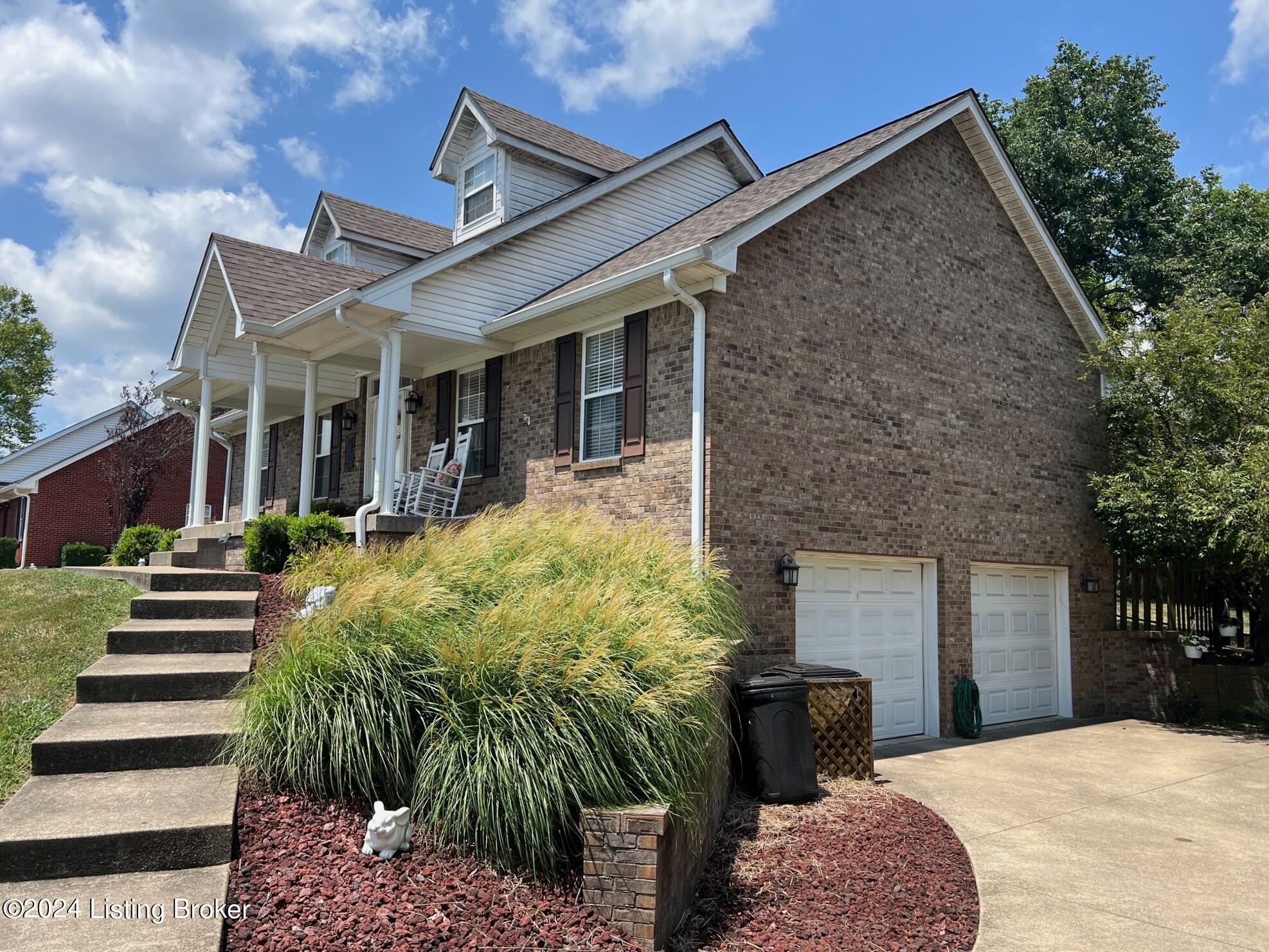 142 Benelli Drive Bardstown, KY 40004 - Photo 4 of 36 142 SIDE