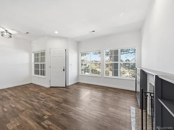 $2,425 | 7470 Singing Hills Drive, Unit H, Boulder, CO 80301