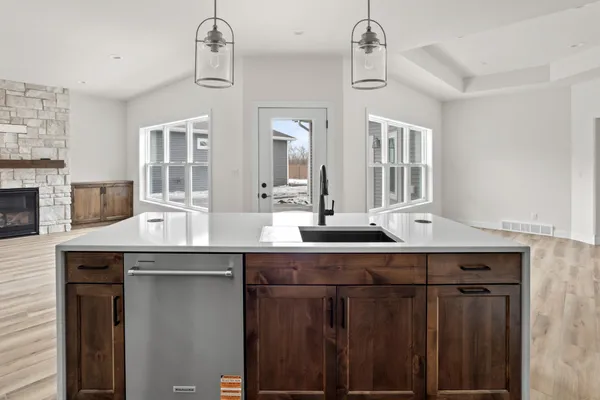 $869,900 | 5156 Mira Way, West Fargo, ND 58078