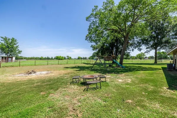 $619,900 | 4542 Fireman's Lane, Lone Oak, TX 75453